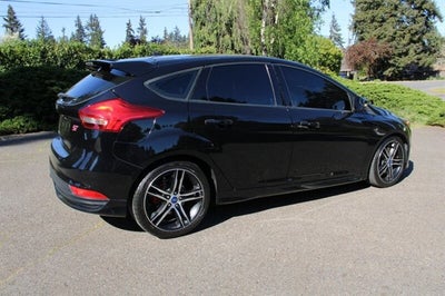 2018 Ford Focus ST