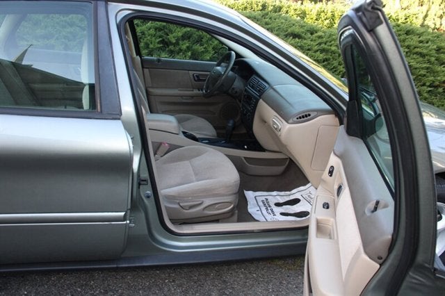 2001 Ford Taurus SES