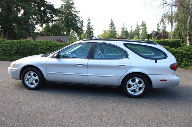 2005 Ford Taurus SE
