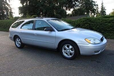 2005 Ford Taurus SE
