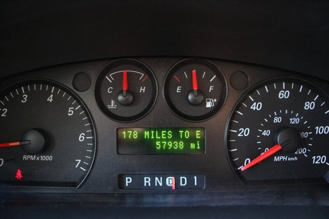 2005 Ford Taurus SE