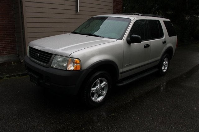 2004 Ford Explorer XLS