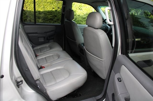 2005 Ford Explorer XLT ALL WHEEL DRIVE