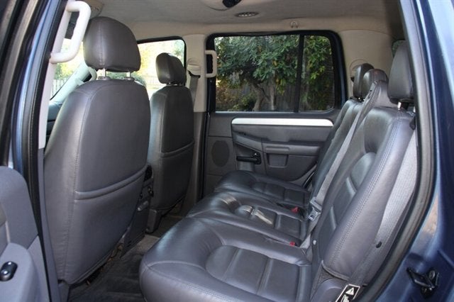 2003 Ford Explorer XLT