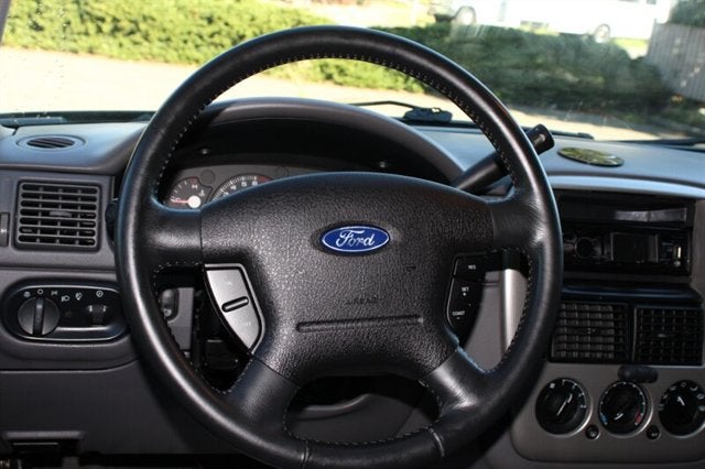 2003 Ford Explorer XLT