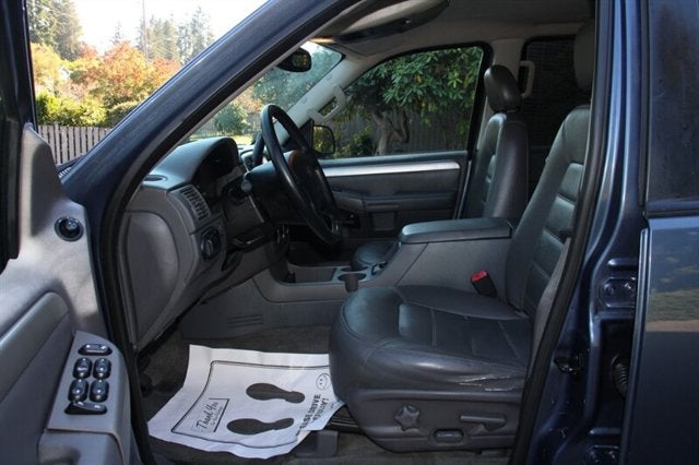 2003 Ford Explorer XLT