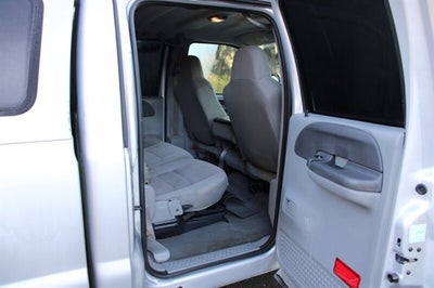 2004 Ford Super Duty F-250 Lariat