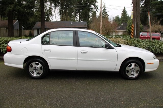 2004 Chevrolet Classic 4dr Sdn