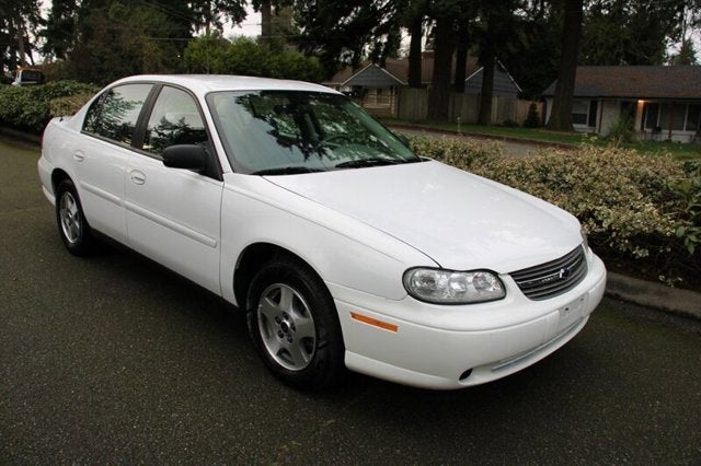 2004 Chevrolet Classic 4dr Sdn