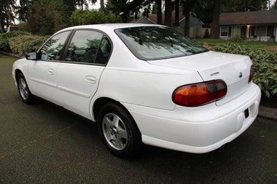 2004 Chevrolet Classic 4dr Sdn