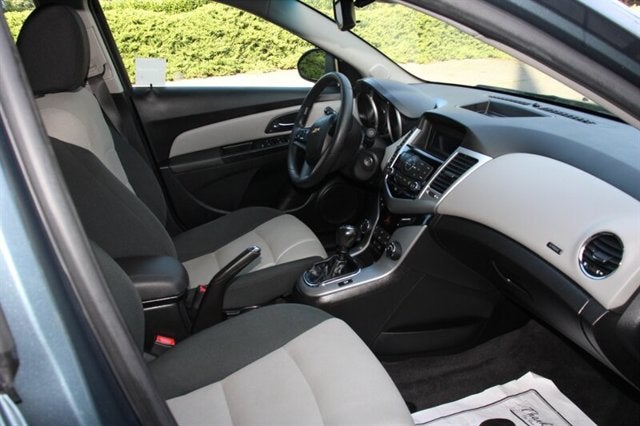 2012 Chevrolet Cruze LS