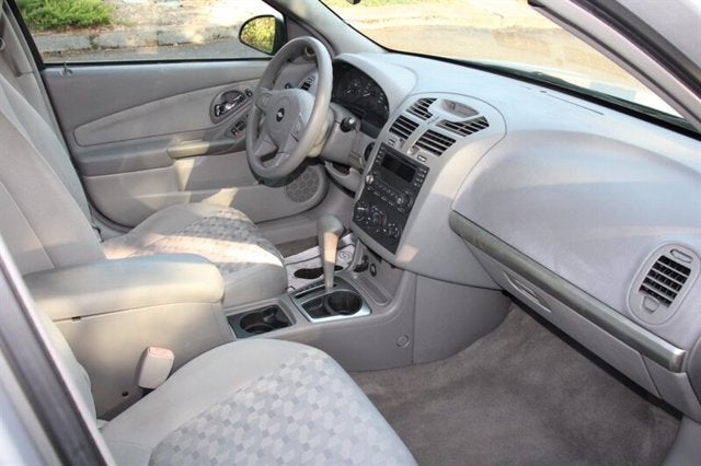 2004 Chevrolet Malibu LS