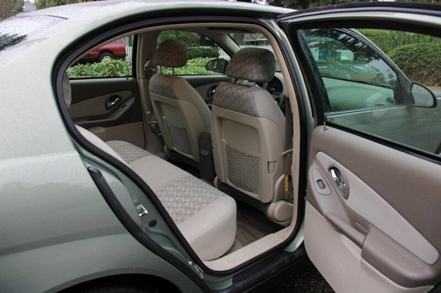 2004 Chevrolet Malibu LS