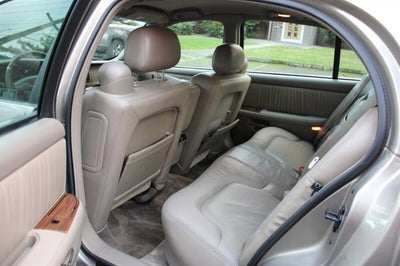 2003 Buick Park Avenue Base