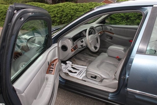 2002 Buick Park Avenue Base