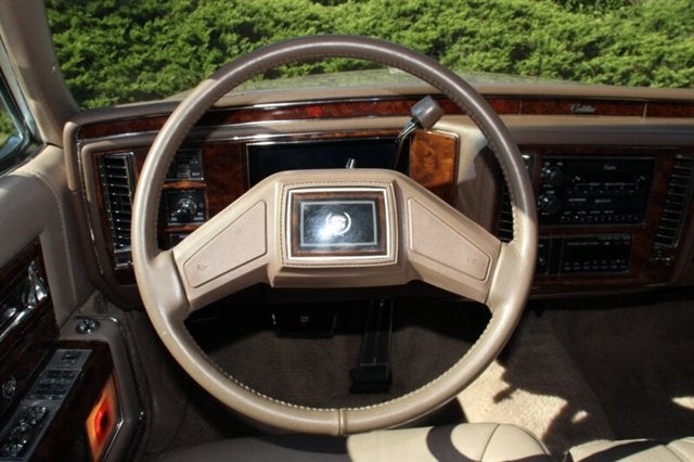 1991 Cadillac Brougham Base