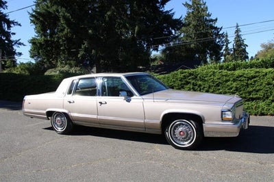 1991 Cadillac Brougham Base