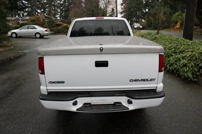 2002 Chevrolet S-10 LS