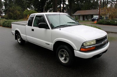 2002 Chevrolet S-10 LS