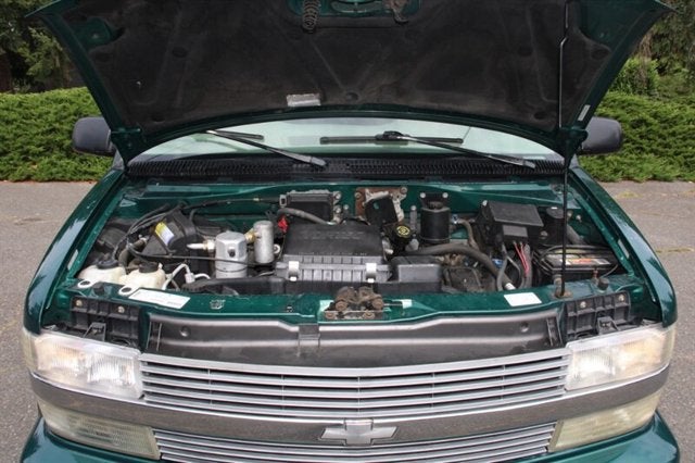 1998 Chevrolet Astro Passenger Base