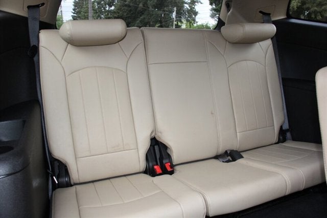 2010 Chevrolet Traverse LTZ