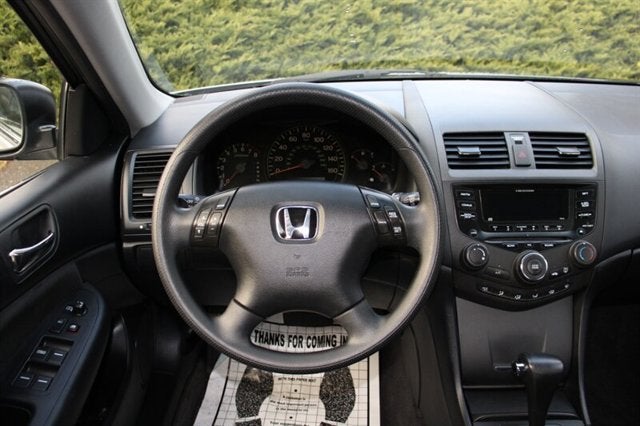 2004 Honda Accord Sdn LX