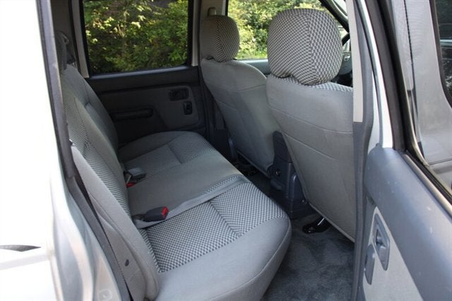 2002 Nissan Frontier 4WD SE-V6