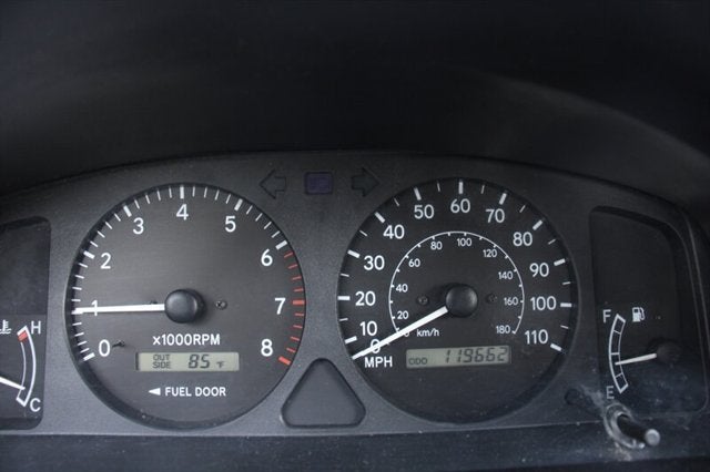 2002 Toyota Corolla LE 119K MILES