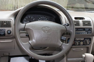 2001 Toyota Corolla LE