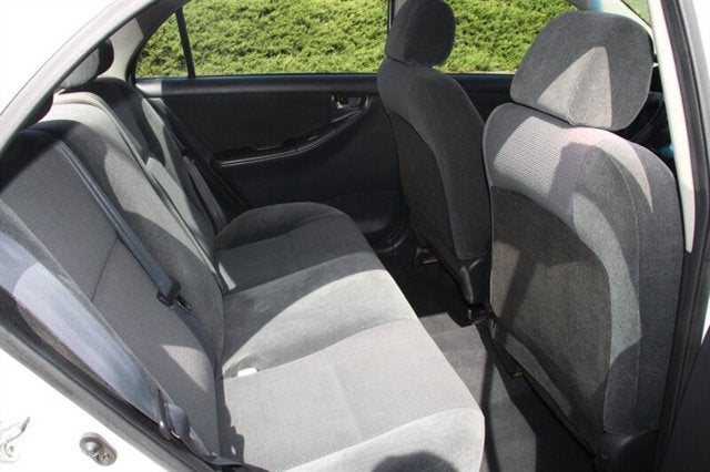 2004 Toyota Corolla S