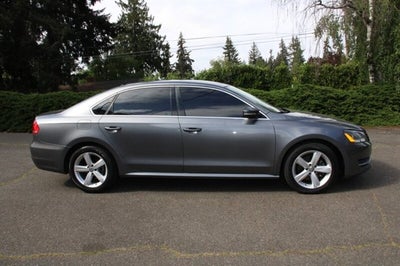 2013 Volkswagen Passat SE PZEV