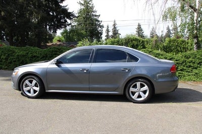2013 Volkswagen Passat SE PZEV