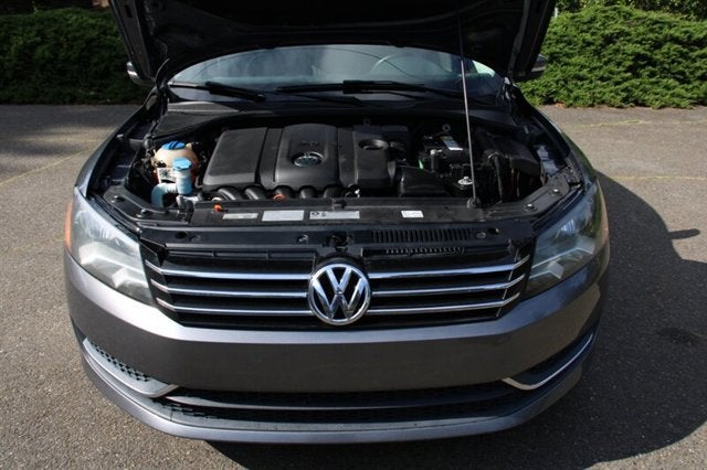 2013 Volkswagen Passat SE PZEV