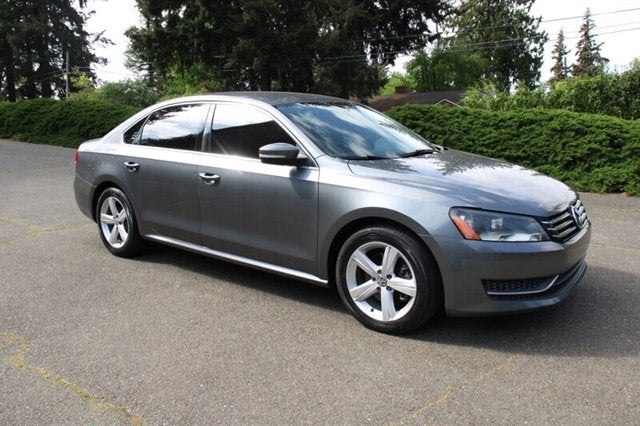 2013 Volkswagen Passat SE PZEV