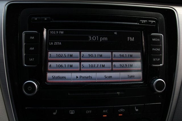 2013 Volkswagen Passat SE PZEV