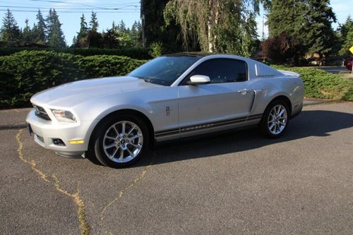 2010 Ford Mustang V6 Premium 1-owner