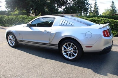 2010 Ford Mustang V6 Premium 1-owner