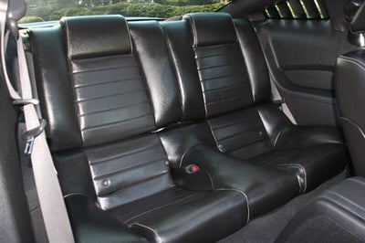 2010 Ford Mustang V6 Premium 1-owner