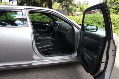 2011 Chrysler 300 300C