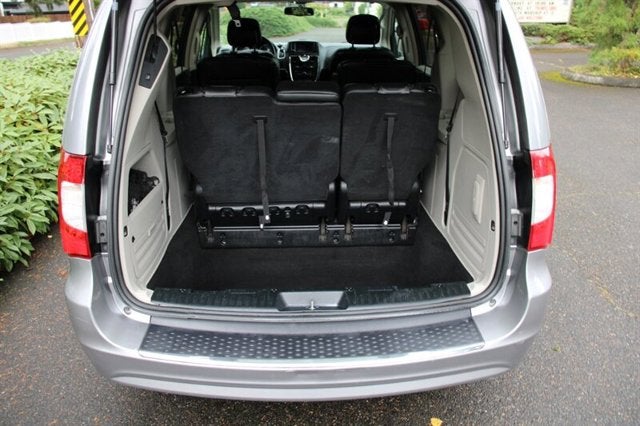 2014 Chrysler Town & Country Touring