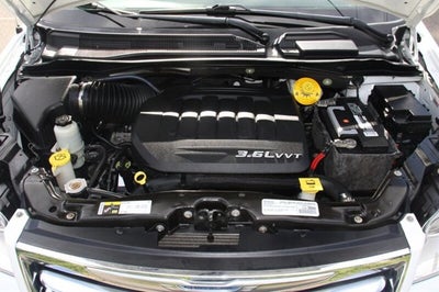 2016 Chrysler Town & Country Touring