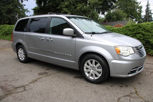 2014 Chrysler Town & Country Touring