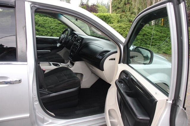2012 Dodge Grand Caravan Crew