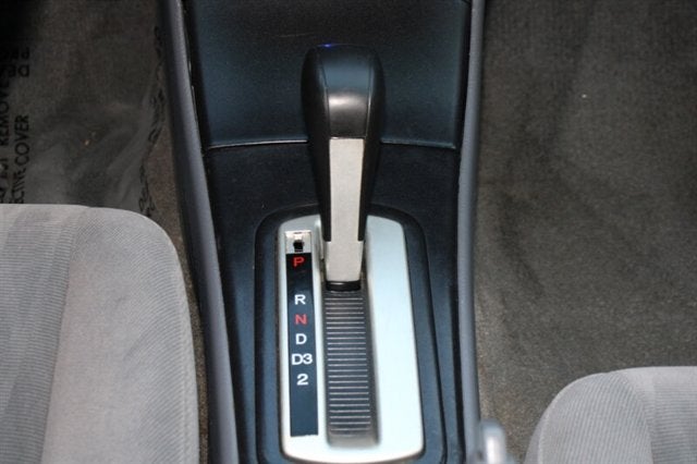 2005 Honda Civic Sdn LX
