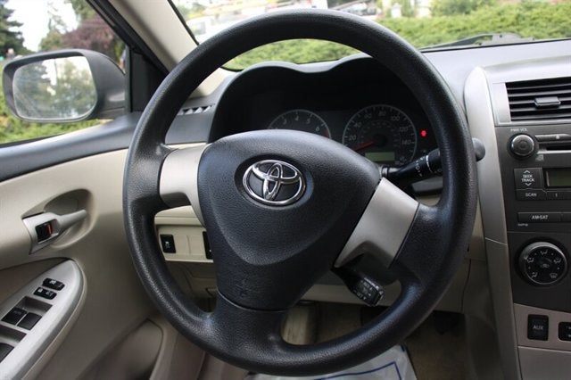 2011 Toyota Corolla LE