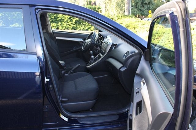 2009 Toyota Matrix Base