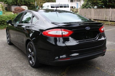 2016 Ford Fusion SE