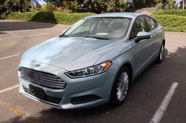 2014 Ford Fusion S Hybrid