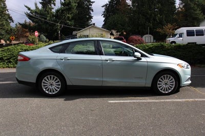 2014 Ford Fusion S Hybrid
