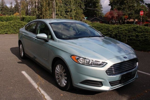 2014 Ford Fusion S Hybrid